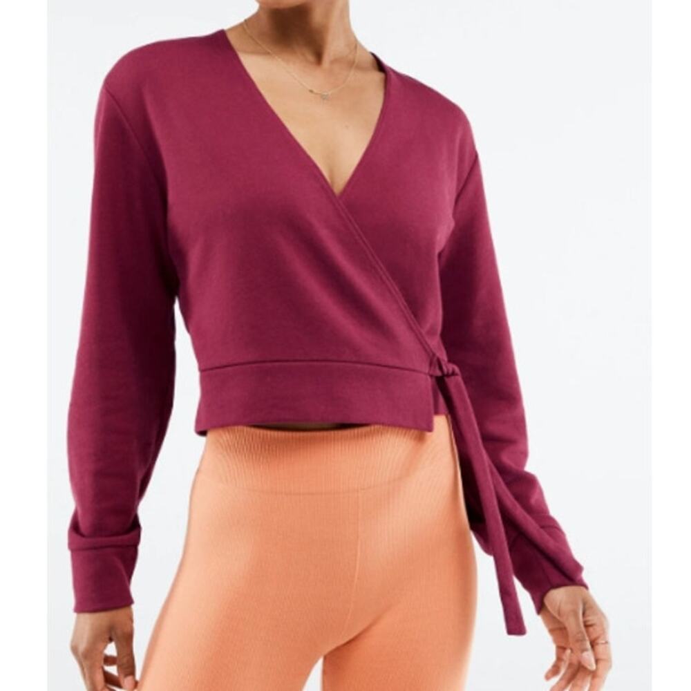 Fabletics Womens Mandy Side Tie Top Sz M Yoga Dance Gym Layering Active Athletic